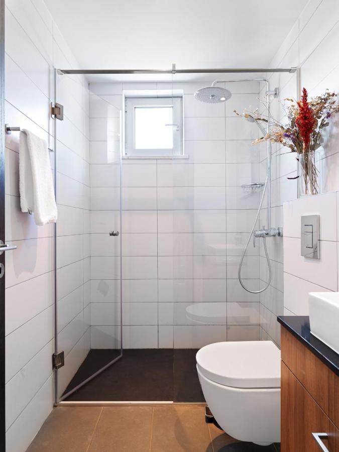 Liv Urban Suites Larnaca Exteriör bild